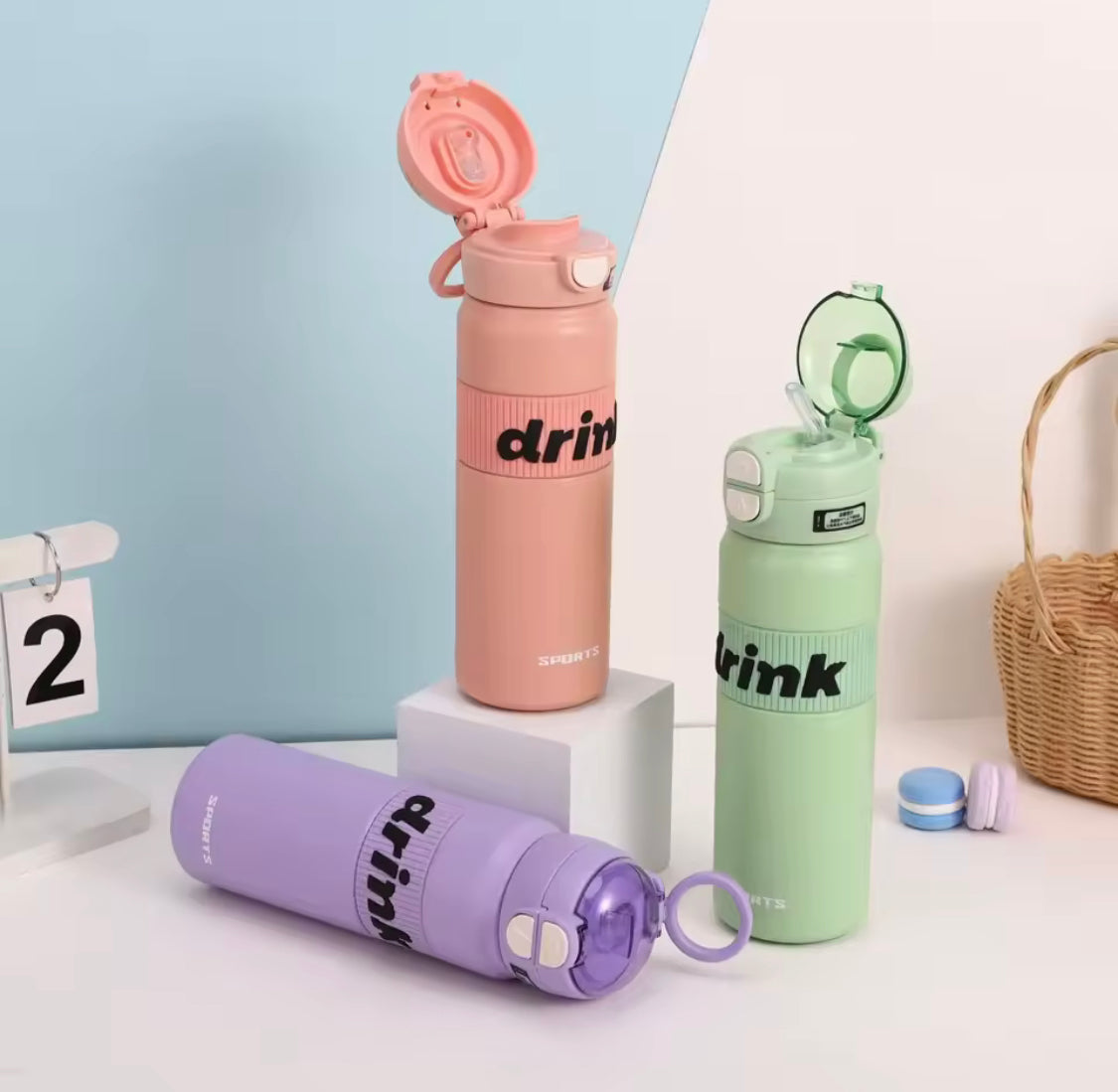 Portable Sports Water Bottle With Flip Lid, Large Capacity Handheld Student Insulated Mug, Stainless Steel Insulated Water Mug Portable Sports Water Bottle With Flip Lid, Large Capacity Handheld Student Insulated Mug, Stainless Steel Insulated Water Mug